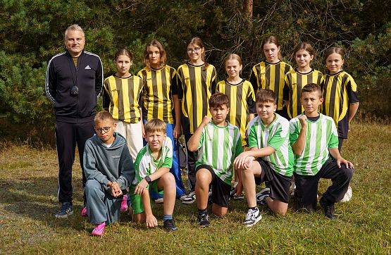 Grafika 54: Gminne Igrzyska w Sztafetowych Biegach Przełajowych