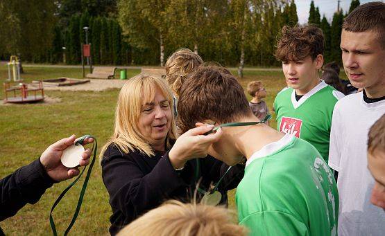 Grafika 44: Gminne Igrzyska w Sztafetowych Biegach Przełajowych