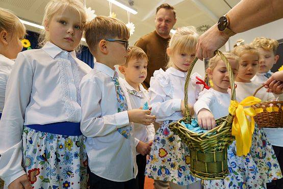 Grafika 6: Dożynki w Przedszkolu w Nowej Wsi Lęborskiej – radość, tradycja i wspólna zabawa