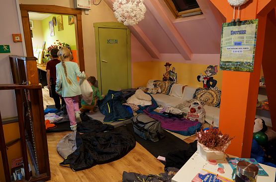 Grafika 10: Piłkarska noc w GOK-u - Polska kontra Holandia