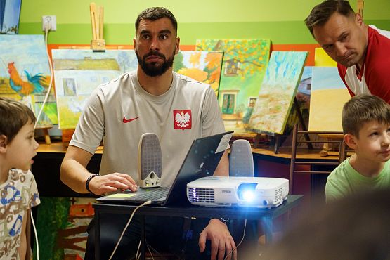 Grafika 14: Piłkarska noc w GOK-u - Polska kontra Holandia