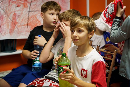 Grafika 16: Piłkarska noc w GOK-u - Polska kontra Holandia