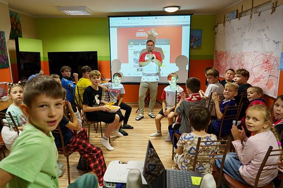 Grafika 21: Piłkarska noc w GOK-u - Polska kontra Holandia