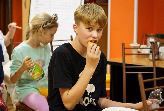 Grafika 26: Piłkarska noc w GOK-u - Polska kontra Holandia