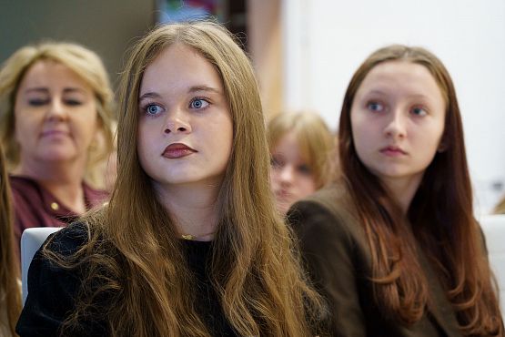 Grafika 4: VIII Powiatowy Konkurs Recytatorski Poezji Patriotycznej