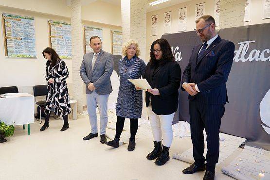 Grafika 43: VIII Powiatowy Konkurs Recytatorski Poezji Patriotycznej