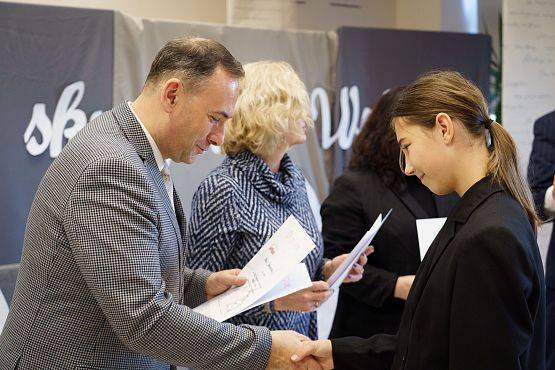 Grafika 54: VIII Powiatowy Konkurs Recytatorski Poezji Patriotycznej