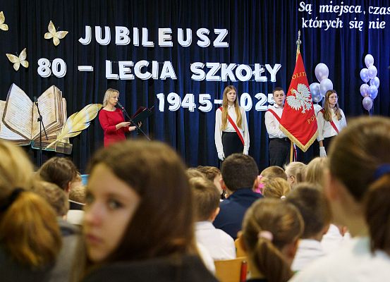 Grafika 13: 80-lecie Szkoły Podstawowej w Redkowicach