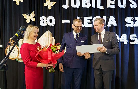 Grafika 34: 80-lecie Szkoły Podstawowej w Redkowicach