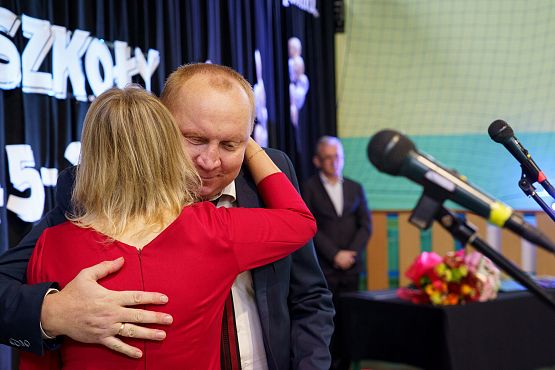 Grafika 37: 80-lecie Szkoły Podstawowej w Redkowicach