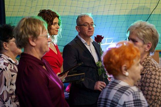 Grafika 44: 80-lecie Szkoły Podstawowej w Redkowicach