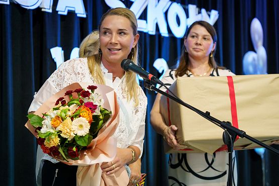 Grafika 49: 80-lecie Szkoły Podstawowej w Redkowicach