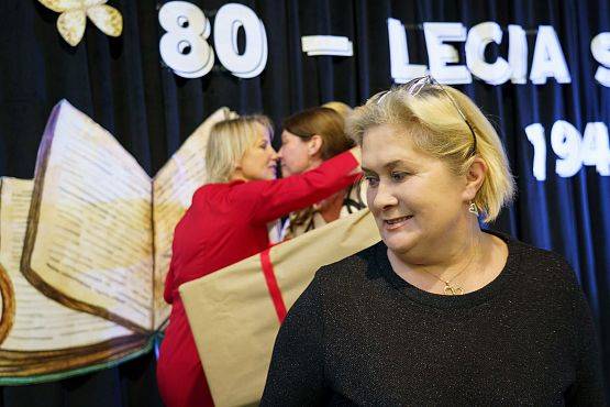 Grafika 51: 80-lecie Szkoły Podstawowej w Redkowicach