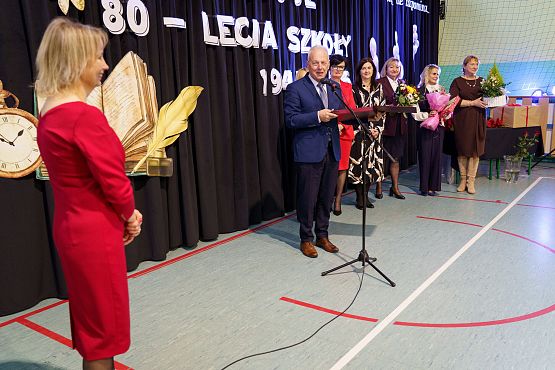 Grafika 55: 80-lecie Szkoły Podstawowej w Redkowicach