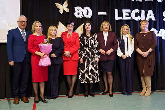 Grafika 62: 80-lecie Szkoły Podstawowej w Redkowicach