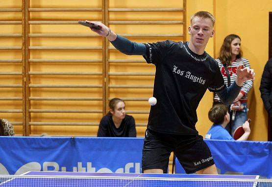 Grafika 5: Turniej tenisa stołowego dla dzieci i młodzieży