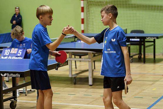 Grafika 44: Turniej tenisa stołowego dla dzieci i młodzieży