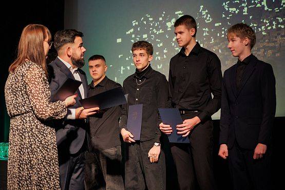 Grafika 21: Sukcesy sportowców z gminy docenione na XIX Gali Sportu Powiatu Lęborskiego