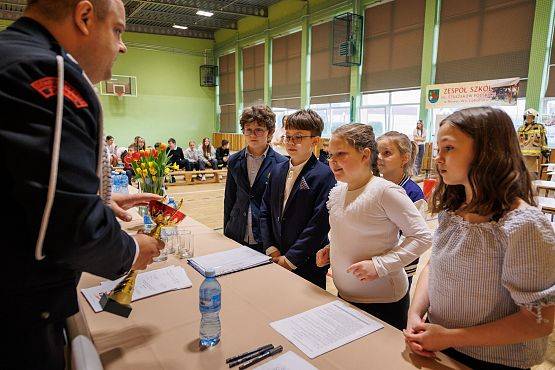 Grafika 11: Młodzi strażacy-ochotnicy rywalizowali w Nowej Wsi Lęborskiej