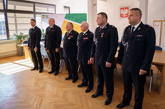 Grafika 2: Uhonorowanie strażaków i samorządowców z gminy Nowa Wieś Lęborska