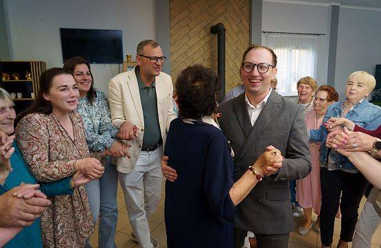 Grafika 34: Integracyjny Bal Seniora w Tawęcinie