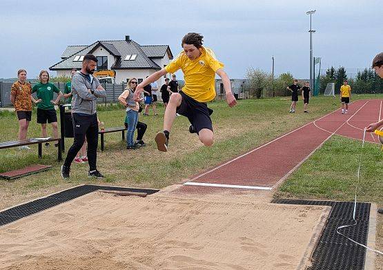 Grafika 11: Gminne Igrzyska Młodzieży Szkolnej w Lekkoatletyce