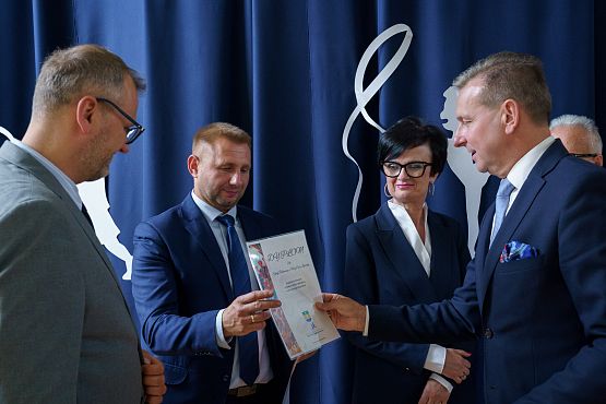 Grafika 38: Podsumowanie Gminnych Igrzysk Dzieci i Młodzieży 2025/2026 w Garczegorzu