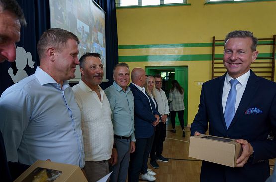 Grafika 47: Podsumowanie Gminnych Igrzysk Dzieci i Młodzieży 2025/2026 w Garczegorzu